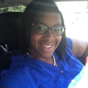 Meet your Posher, Alisha